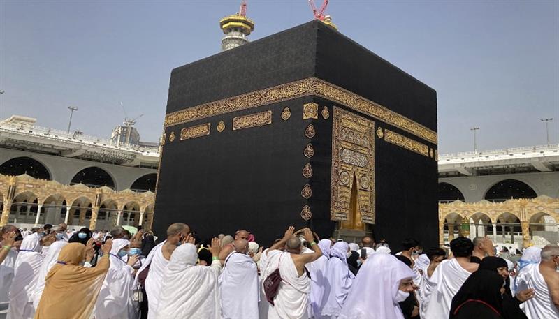 السعودية تغلق باب اداء العمرة سواء للقادمين من داخل المملكة أو خارجها لما تبقى من شهر رمضان